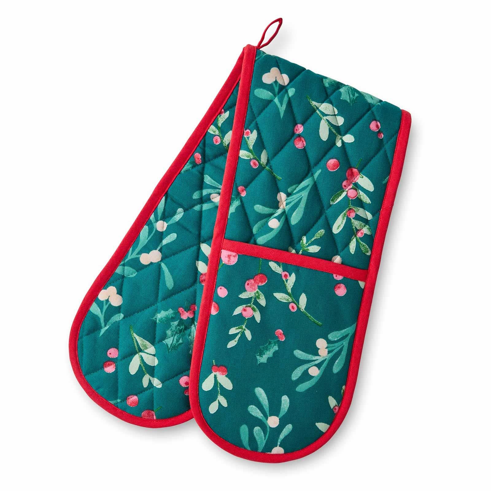 Christmas Holly & Mistletoe Kitchen Textiles Collection by Catherine Lansfield