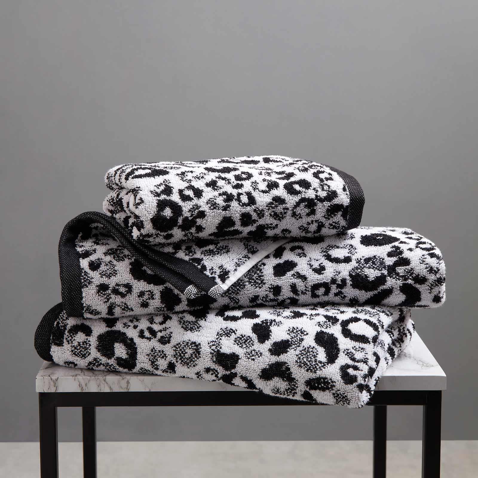 Animal Print Jacquard 550gsm Towel by Fusion