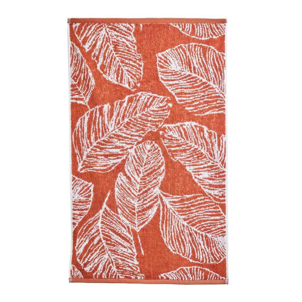 Matteo Leaf Jacquard 550gsm Towel by Fusion