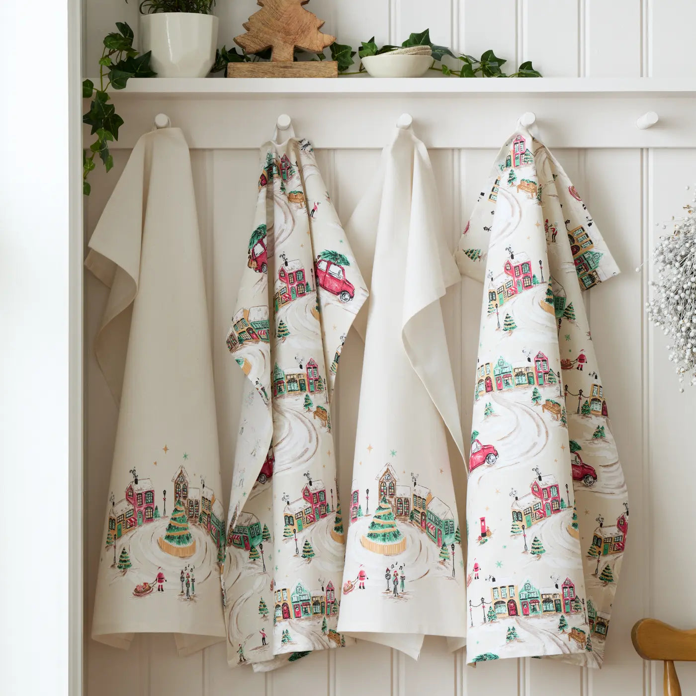 Christmas Town Kitchen Textiles Collection by Catherine Lansfield
