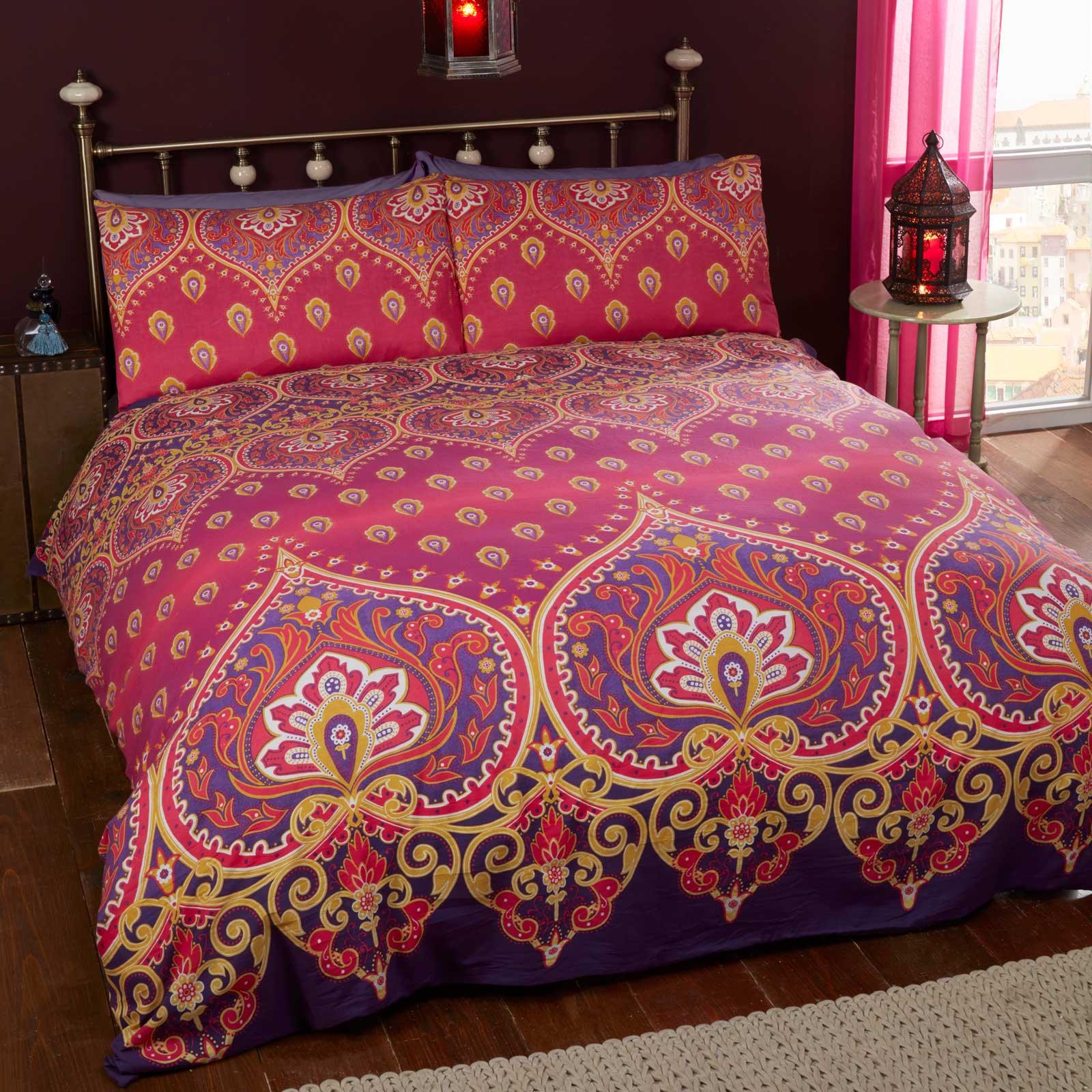 Asha Indian Paisley Print Ruby Duvet Cover Set Duvet Cover Rapport Single