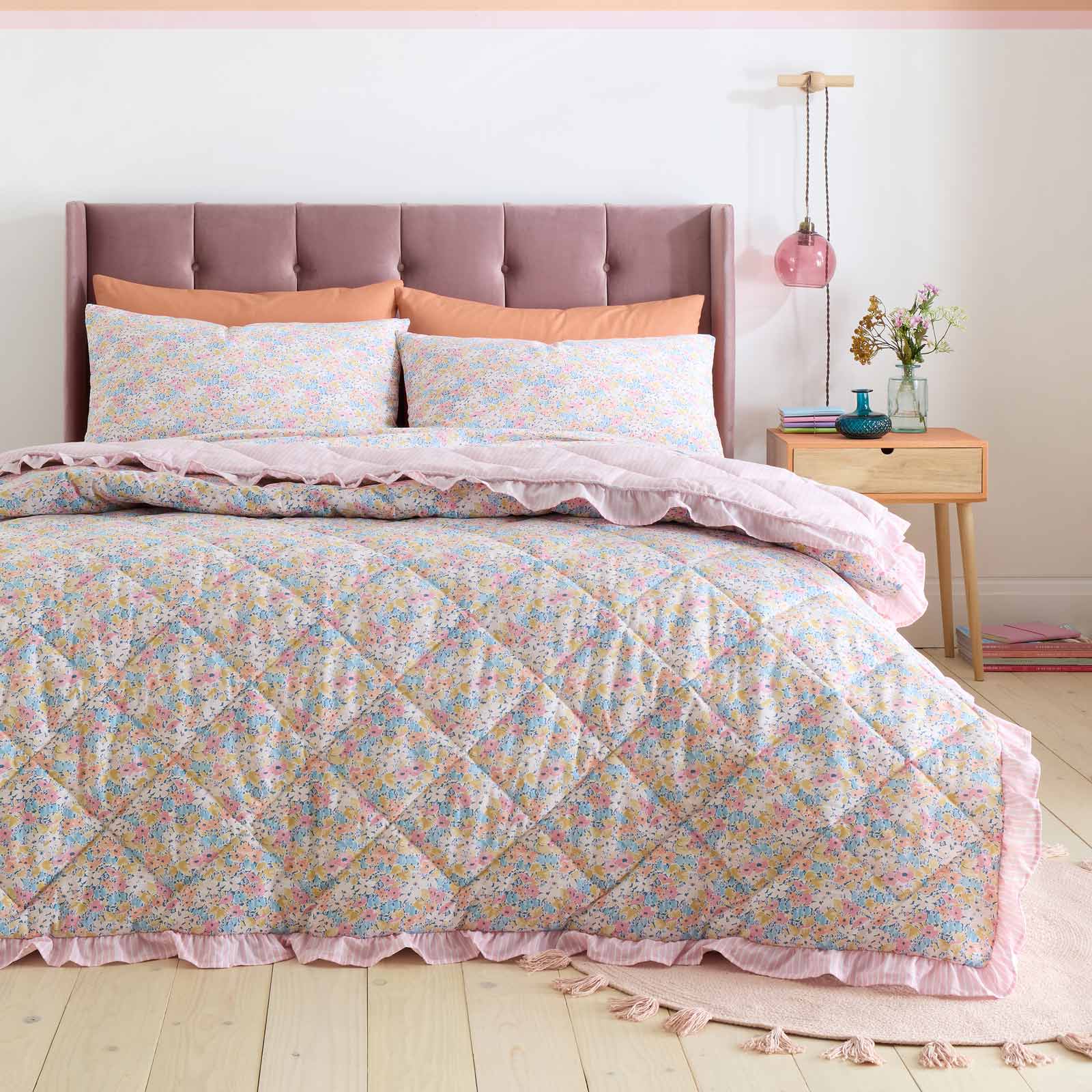 Darcy Floral Bedspread by Catherine Lansfield