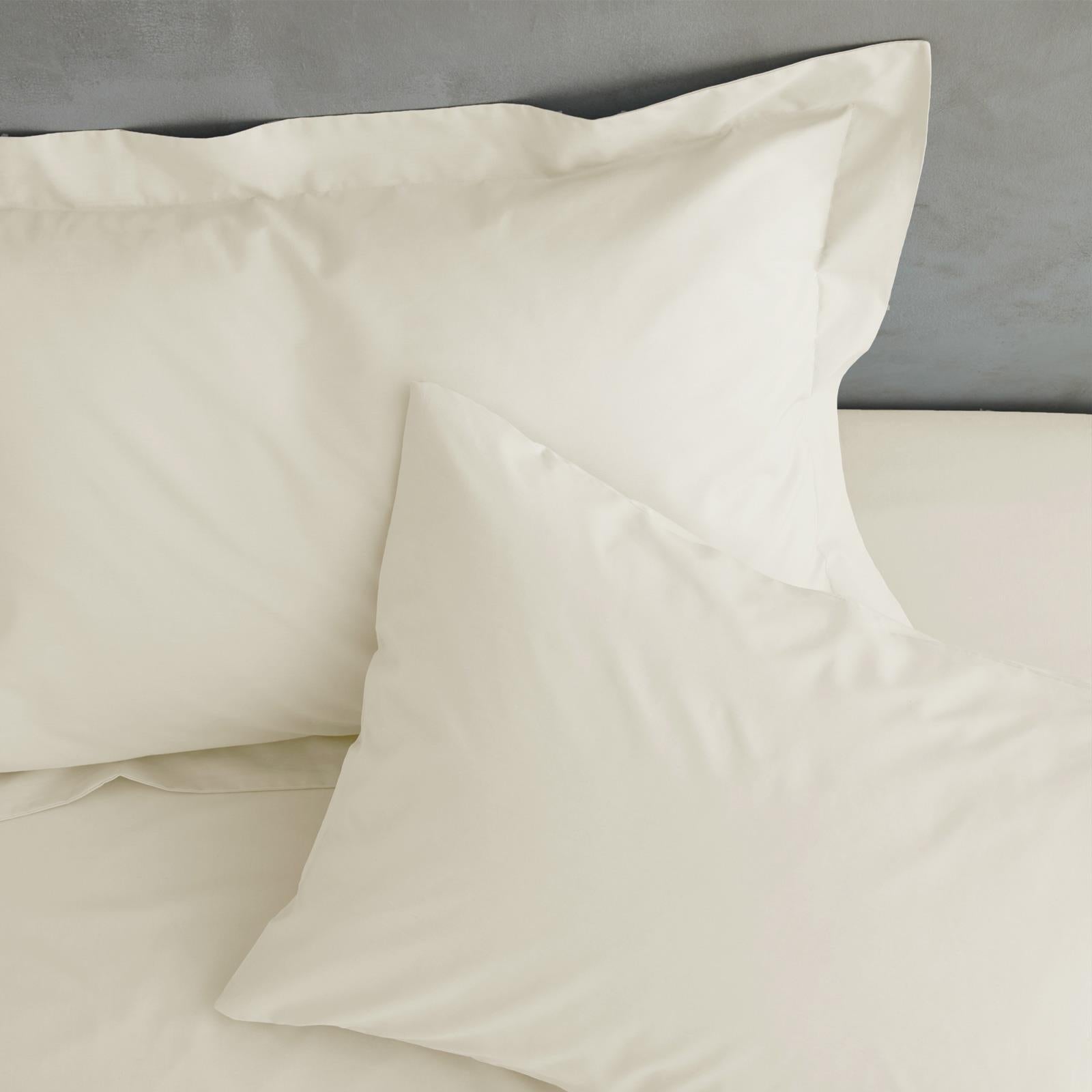 Easy Iron Percale Pillowcase Pair by Catherine Lansfield