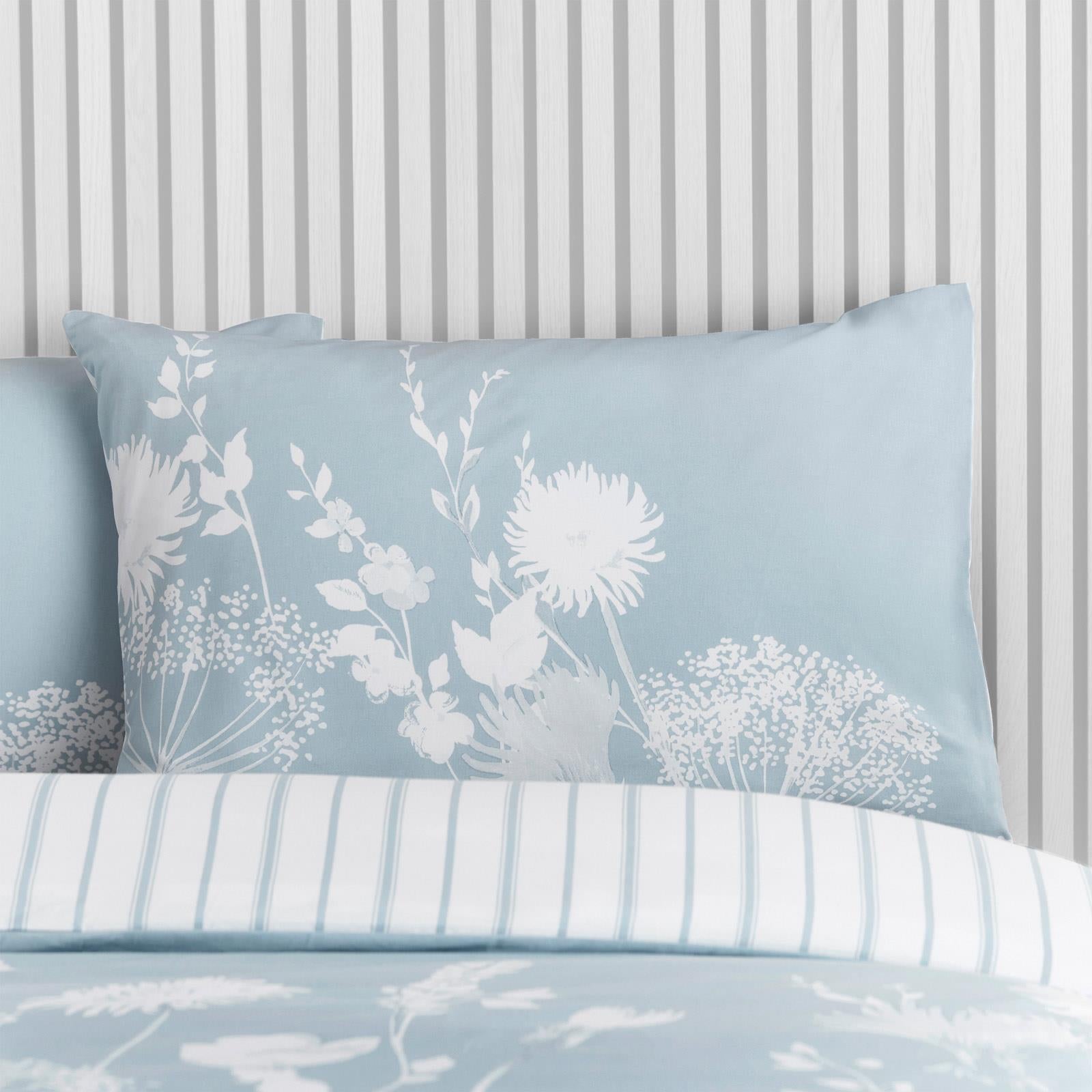 Meadowsweet Floral Seaspray Duvet Cover Set