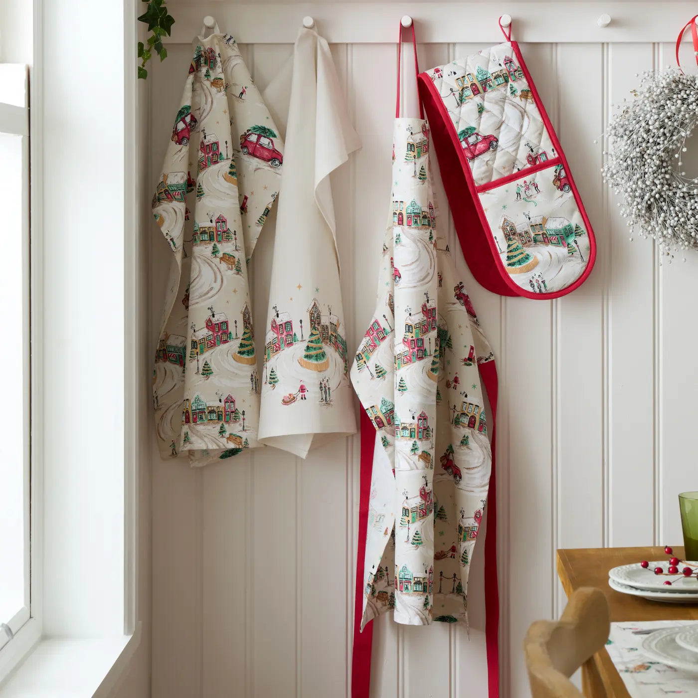 Christmas Town Kitchen Textiles Collection by Catherine Lansfield