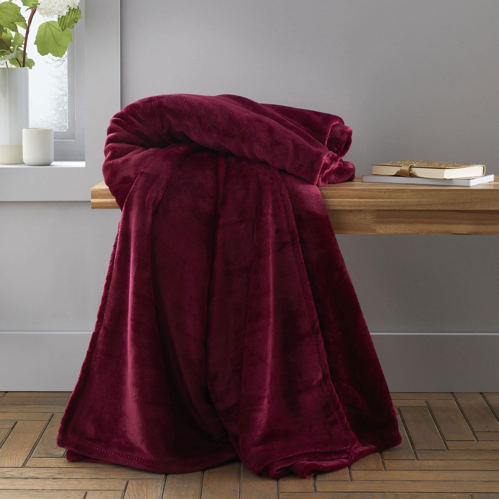 Raschel Velvet Touch Throw Blanket by Catherine Lansfield