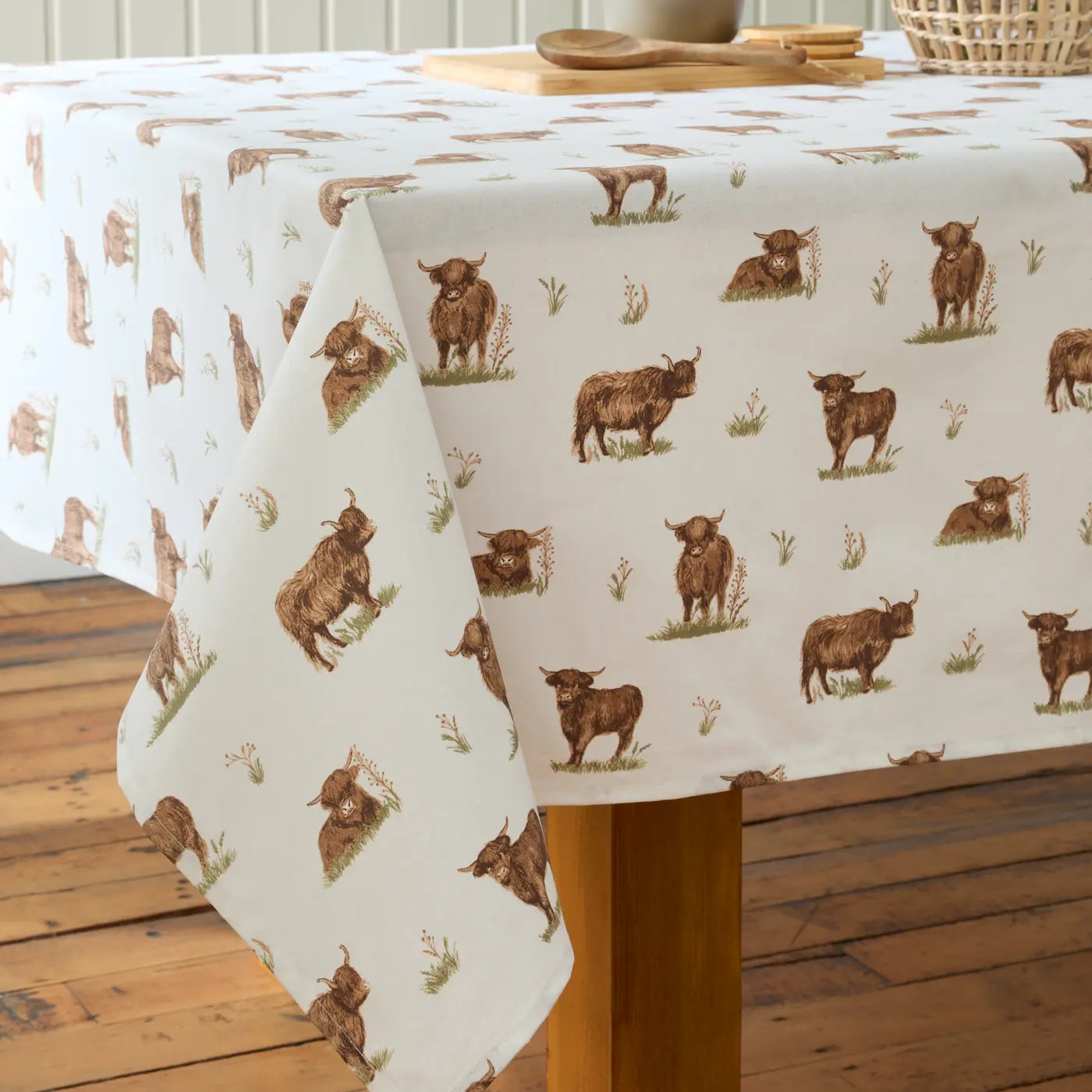 Angus Highland Cow Kitchen Textiles Collection by Catherine Lansfield