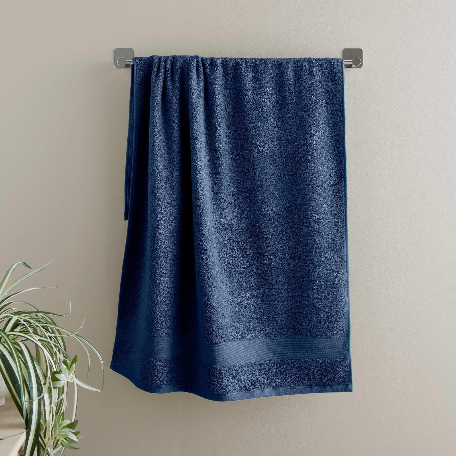 Anti-Bacterial 500gsm Towel by Catherine Lansfield