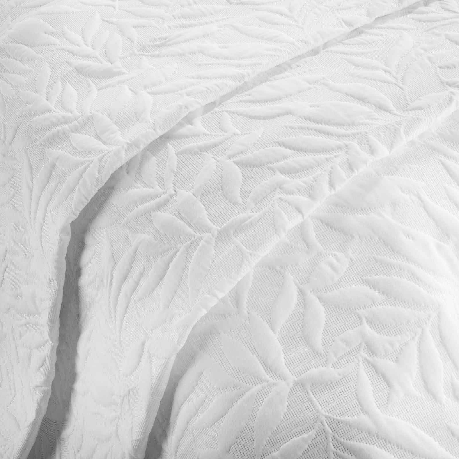 Luana Bedspread 200cm x 230cm by Serene