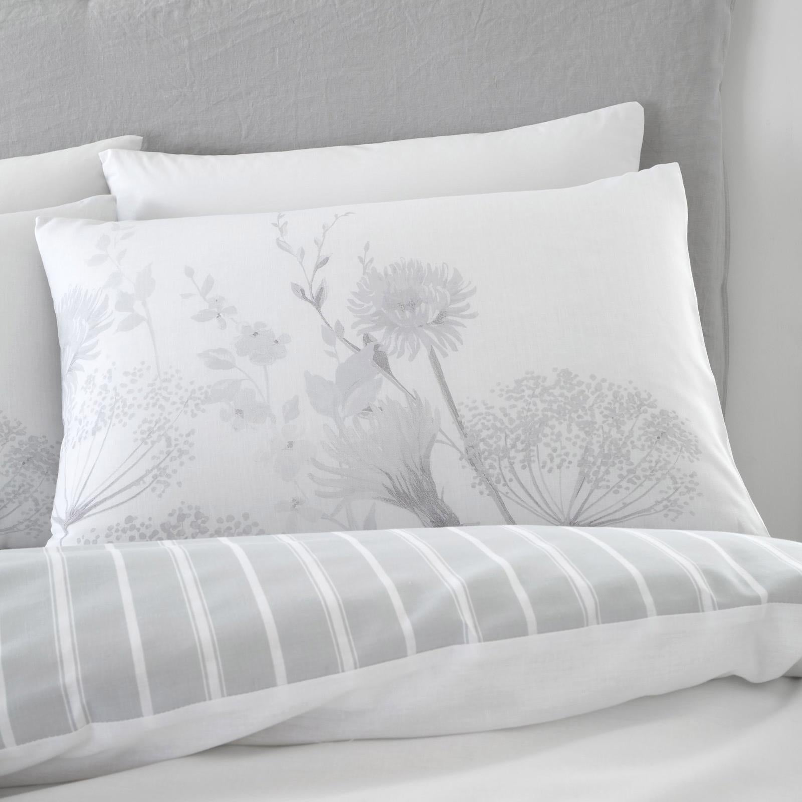 Meadowsweet Floral Duvet Cover Set by Catherine Lansfield