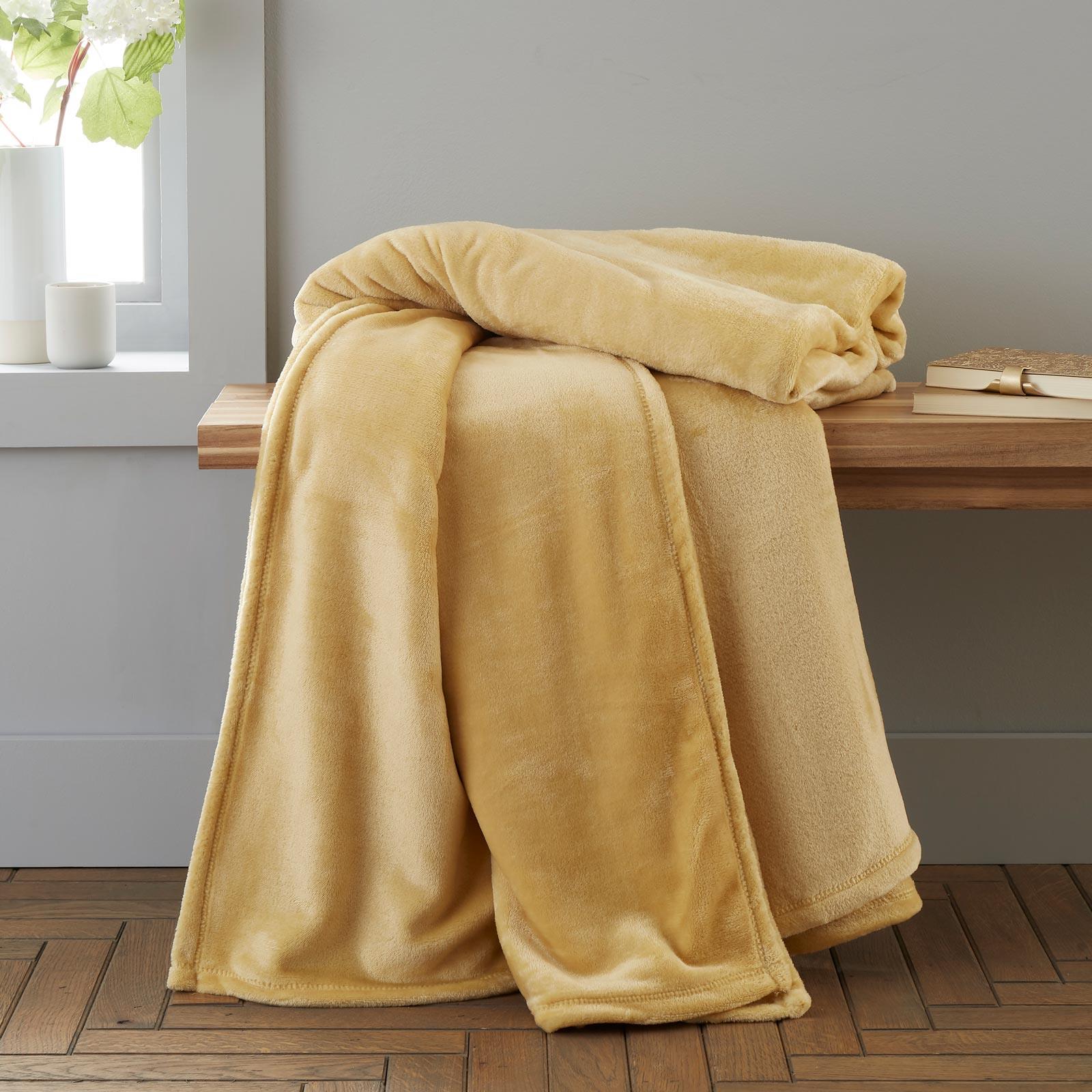 Raschel Velvet Touch Throw Blanket by Catherine Lansfield