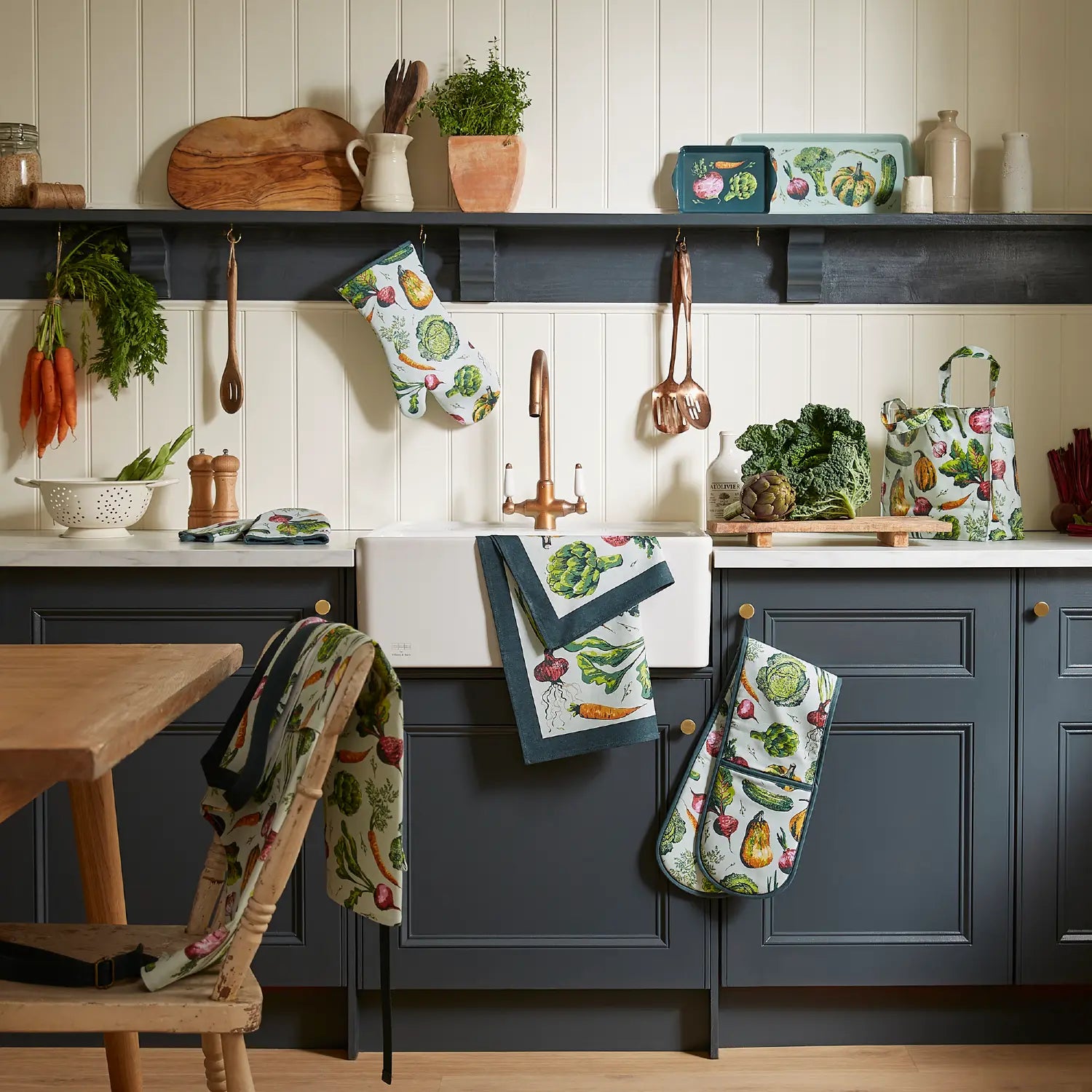 Vegetable Medley Kitchen Collection by Ulster Weavers