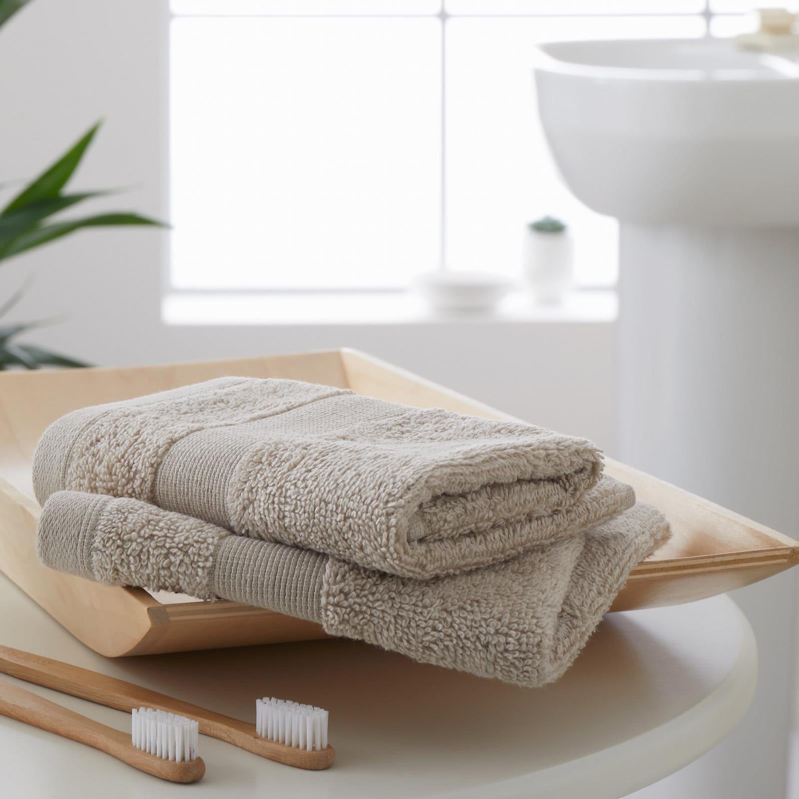 Anti-Bacterial Face Cloth Towel Pair by Catherine Lansfield