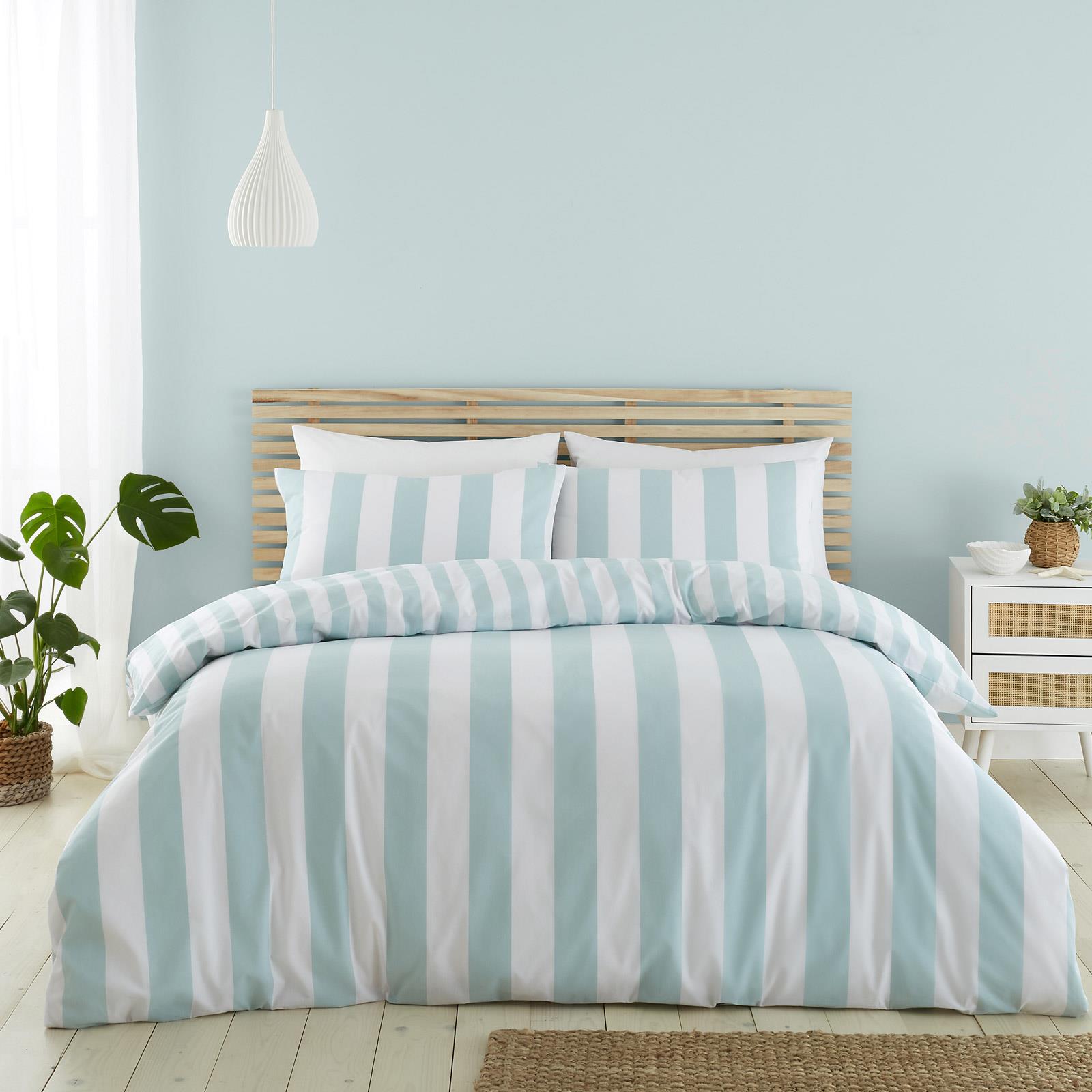 Cove Stripe Duvet Cover Set by Catherine Lansfield