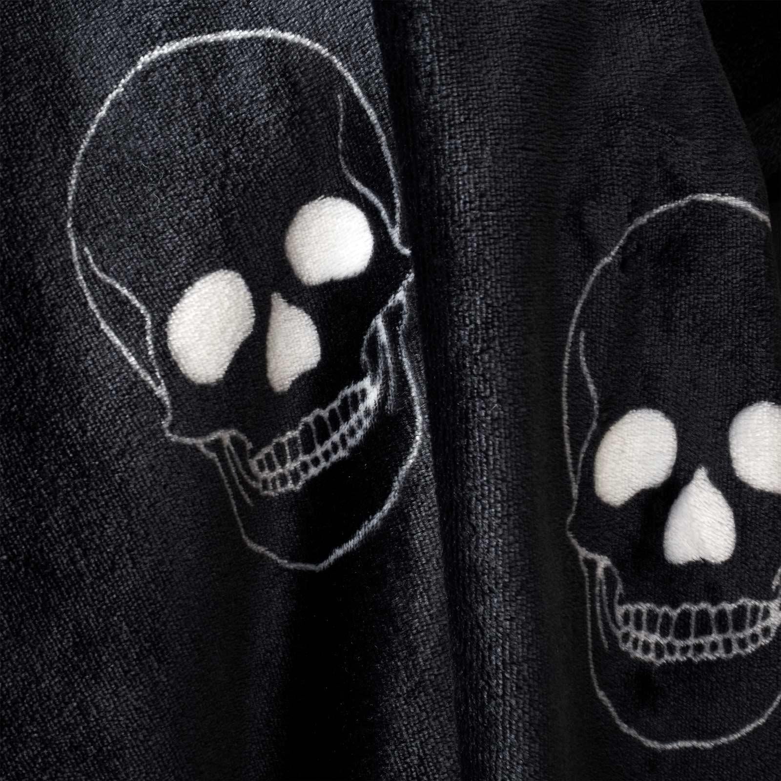 Skulls Fleece Throw by Catherine Lansfield